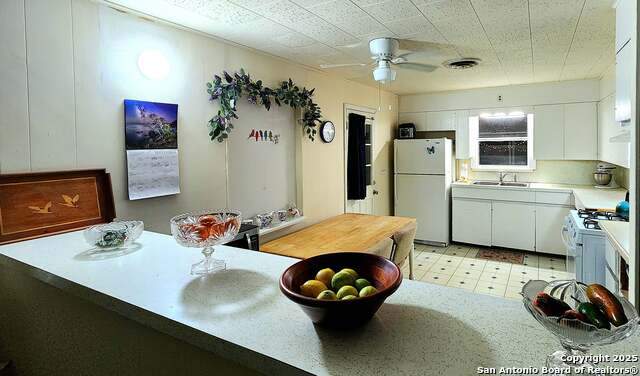 Image 12 of 38 For 13631 Us Highway 181 S