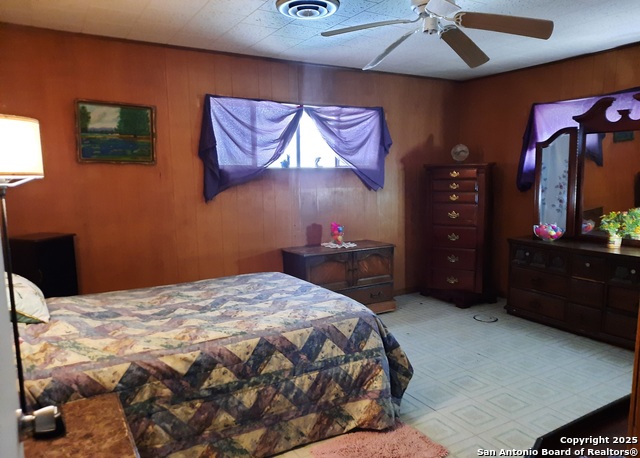 Image 16 of 38 For 13631 Us Highway 181 S