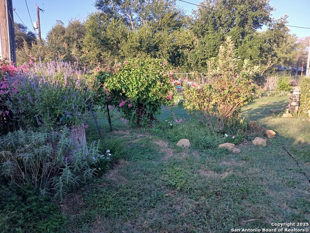 Image 31 of 38 For 13631 Us Highway 181 S