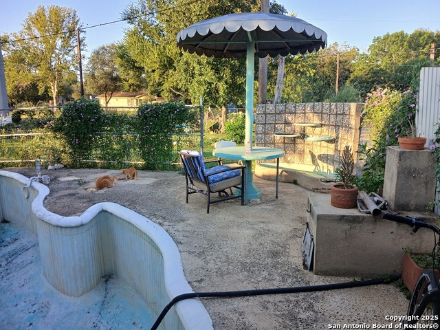 Image 33 of 38 For 13631 Us Highway 181 S