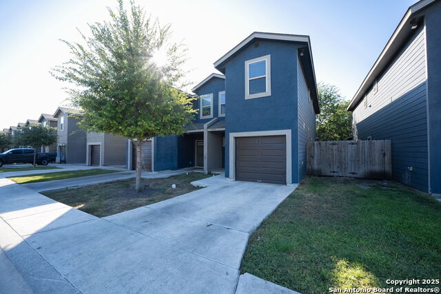 Image 2 of 4 For 6950 Lakeview