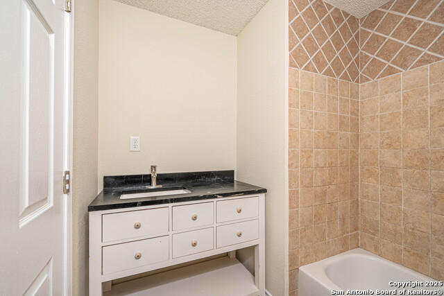 Image 10 of 34 For 8631 Big Creek