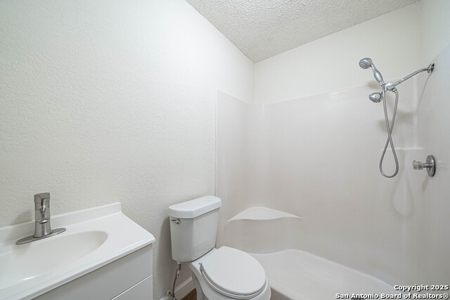 Image 15 of 34 For 8631 Big Creek