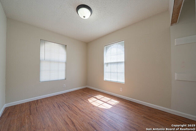 Image 16 of 34 For 8631 Big Creek