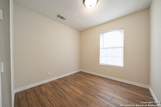 Image 18 of 34 For 8631 Big Creek