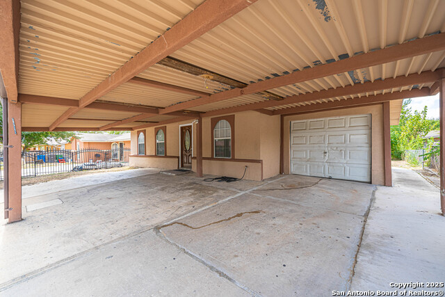 Image 33 of 34 For 8631 Big Creek