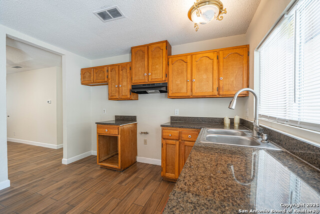 Image 5 of 34 For 8631 Big Creek