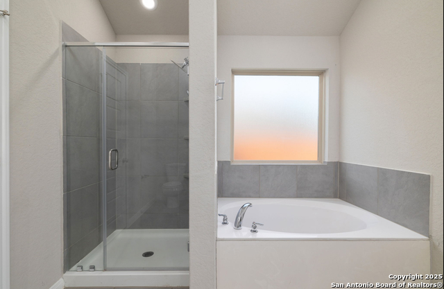 Image 32 of 39 For 6808 Cetera Crossing