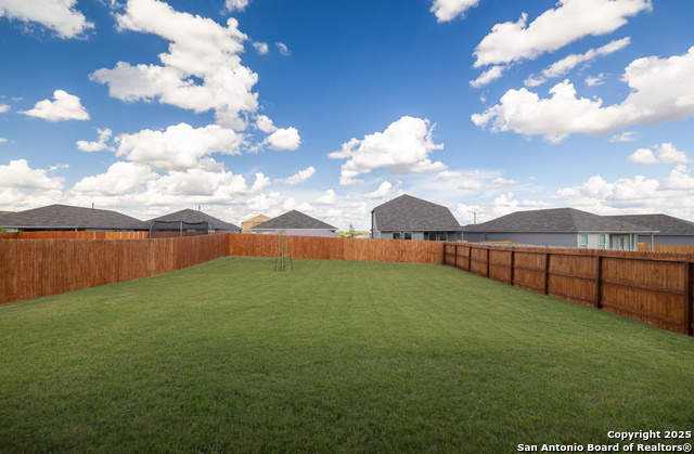 Image 37 of 39 For 6808 Cetera Crossing