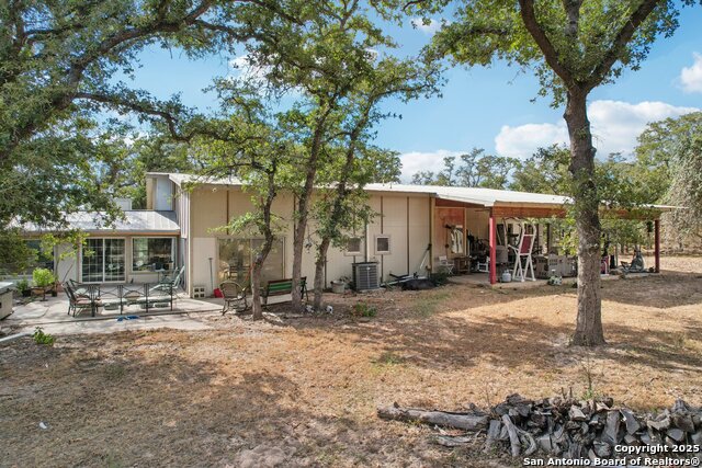 Listing photo id 21 for 3001 Curry  