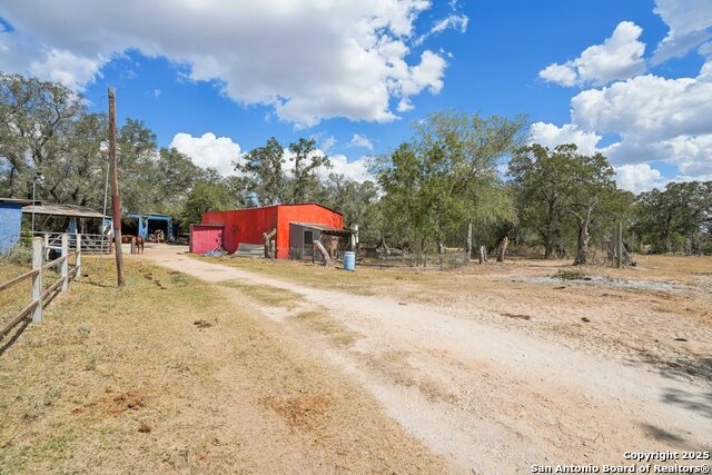 Listing photo id 29 for 3001 Curry  