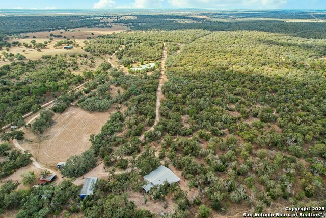 Listing photo id 32 for 3001 Curry  