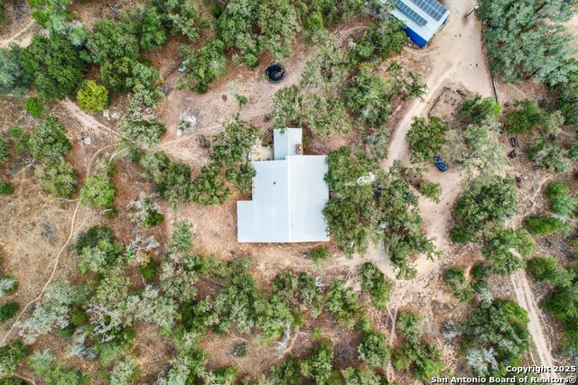 Listing photo id 35 for 3001 Curry  