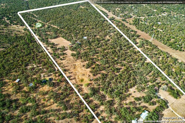 Listing photo id 38 for 3001 Curry  