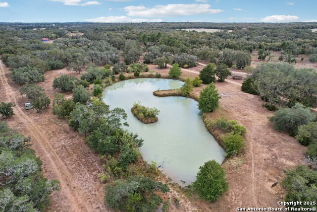 Listing photo id 46 for 3001 Curry  