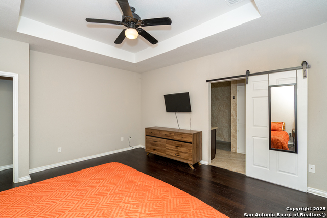 Image 21 of 42 For 2810 Cork Cove