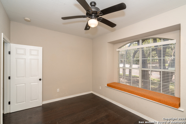 Image 30 of 42 For 2810 Cork Cove