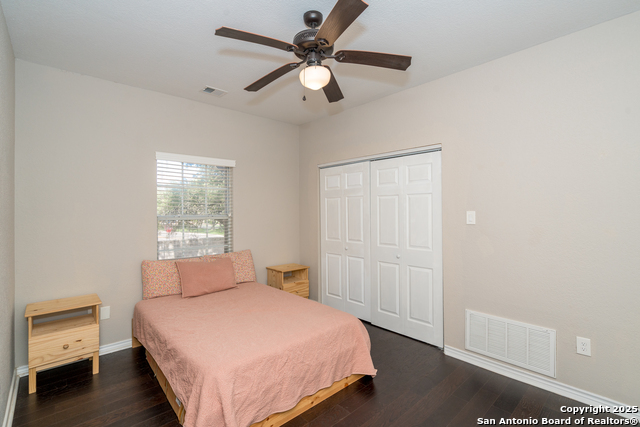 Image 32 of 42 For 2810 Cork Cove