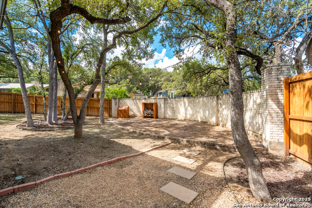 Image 39 of 42 For 2810 Cork Cove