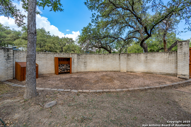 Image 41 of 42 For 2810 Cork Cove