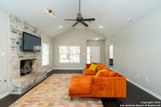 Image 9 of 42 For 2810 Cork Cove