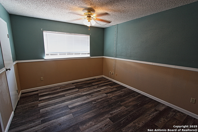 Image 13 of 29 For 4802 Canary Cir