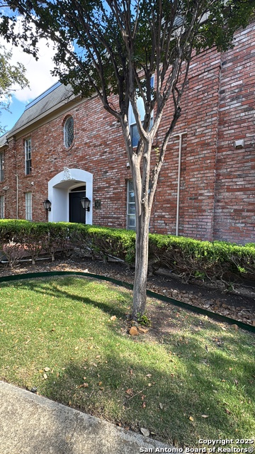 Details for 7500 Callaghan  Apt 2, San Antonio, TX 78229