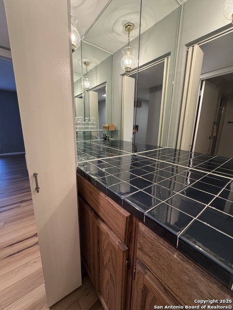 Image 17 of 41 For 7500 Callaghan Apt 254