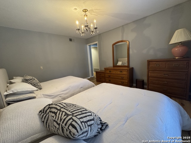 Image 21 of 41 For 7500 Callaghan Apt 254