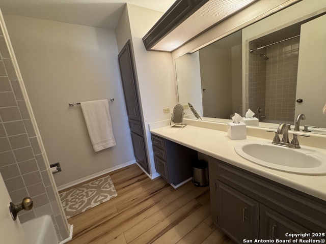 Image 36 of 41 For 7500 Callaghan Apt 254