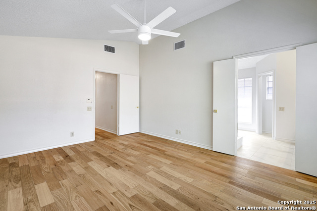 Image 21 of 31 For 9339 Tifton  