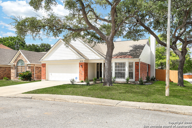 Image 27 of 31 For 9339 Tifton  