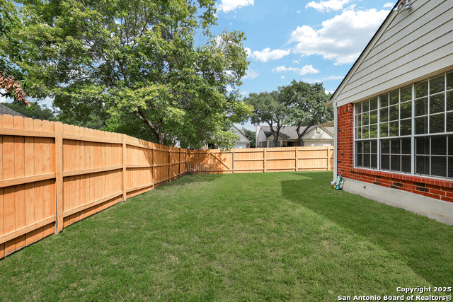 Image 29 of 31 For 9339 Tifton  