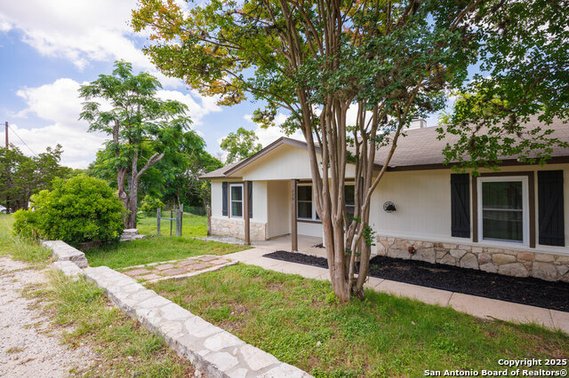 Image 22 of 23 For 229 Doeskin