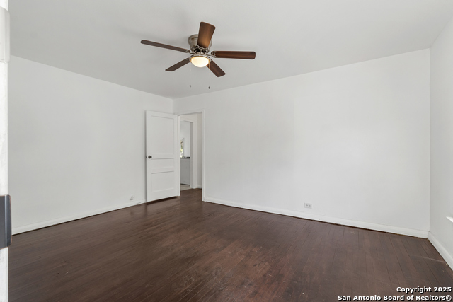 Image 13 of 35 For 631 Magnolia W