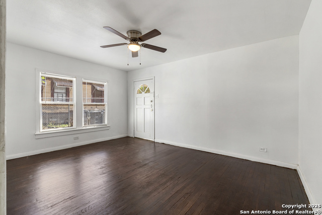 Image 14 of 35 For 631 Magnolia W