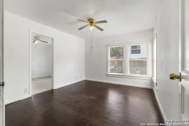 Image 15 of 35 For 631 Magnolia W