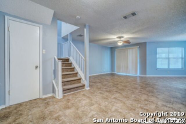 Image 3 of 12 For 25039 Summit Crk