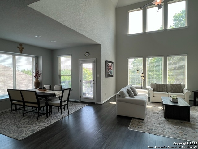 Image 11 of 27 For 27927 Dana Creek