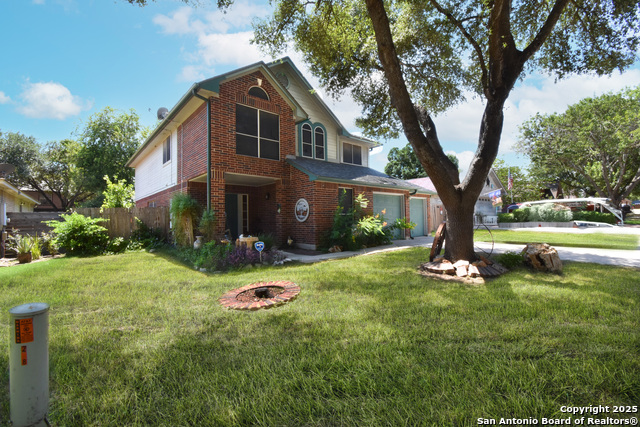 Image 2 of 42 For 222 Tapwood Ln