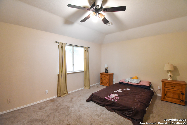 Image 31 of 42 For 222 Tapwood Ln