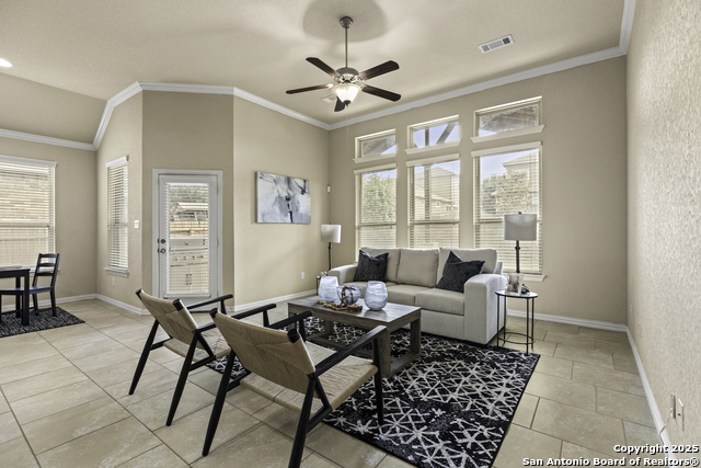 Listing photo id 13 for 12418 Maverick Ranch