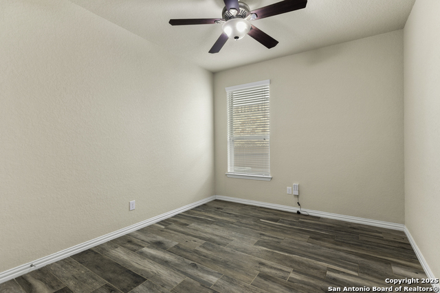 Listing photo id 16 for 12418 Maverick Ranch