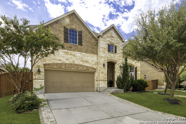 Listing photo id 1 for 12418 Maverick Ranch