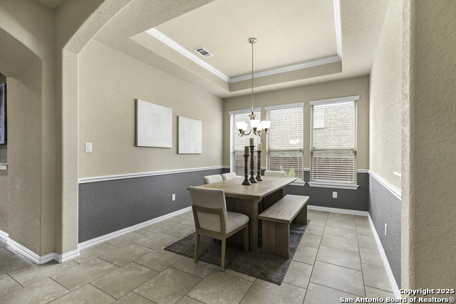 Listing photo id 6 for 12418 Maverick Ranch