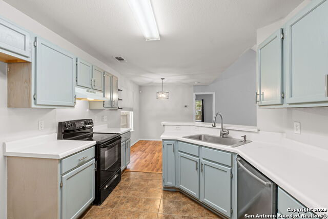 Image 10 of 30 For 9406 Gillcross Way