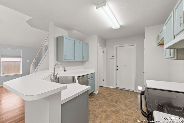 Image 11 of 30 For 9406 Gillcross Way