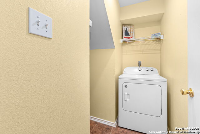 Image 12 of 30 For 9406 Gillcross Way