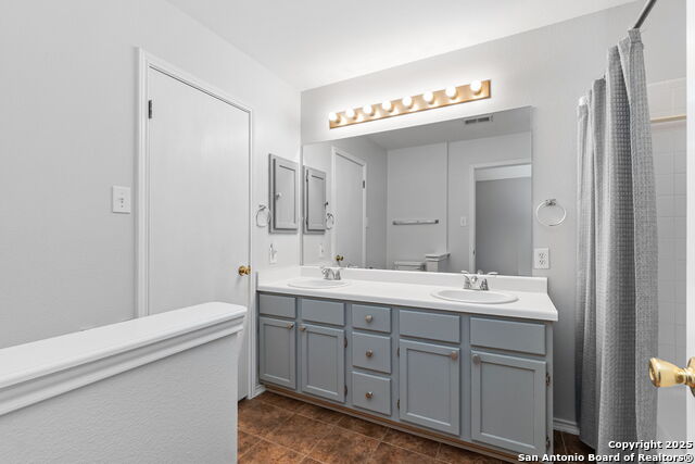 Image 17 of 30 For 9406 Gillcross Way