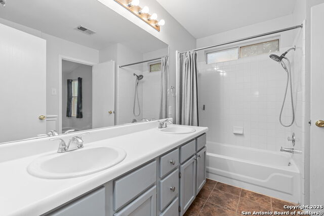 Image 18 of 30 For 9406 Gillcross Way